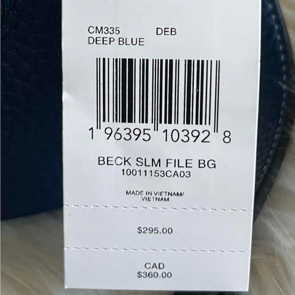 CM335 - Coach Beck Slim Crossbody - Picture 10 of 12